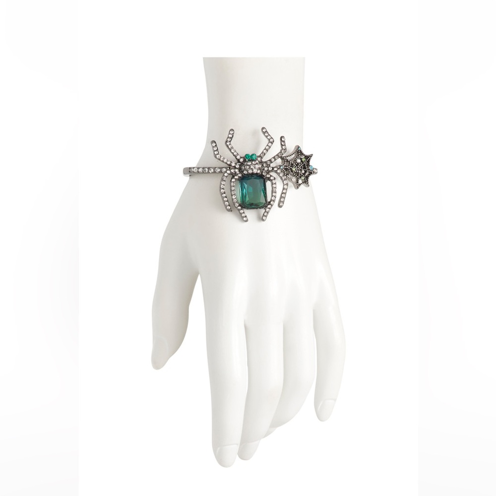 Betsey Johnson Hinged Bangle Spider Bracelet